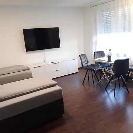 Apartment Metzingen City Exterior photo